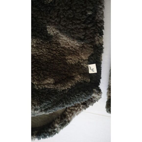 Koolaburra by UGG A458762 Women's Sz L Sage Camo Brushed Back Sherpa Pullover - Picture 8 of 11